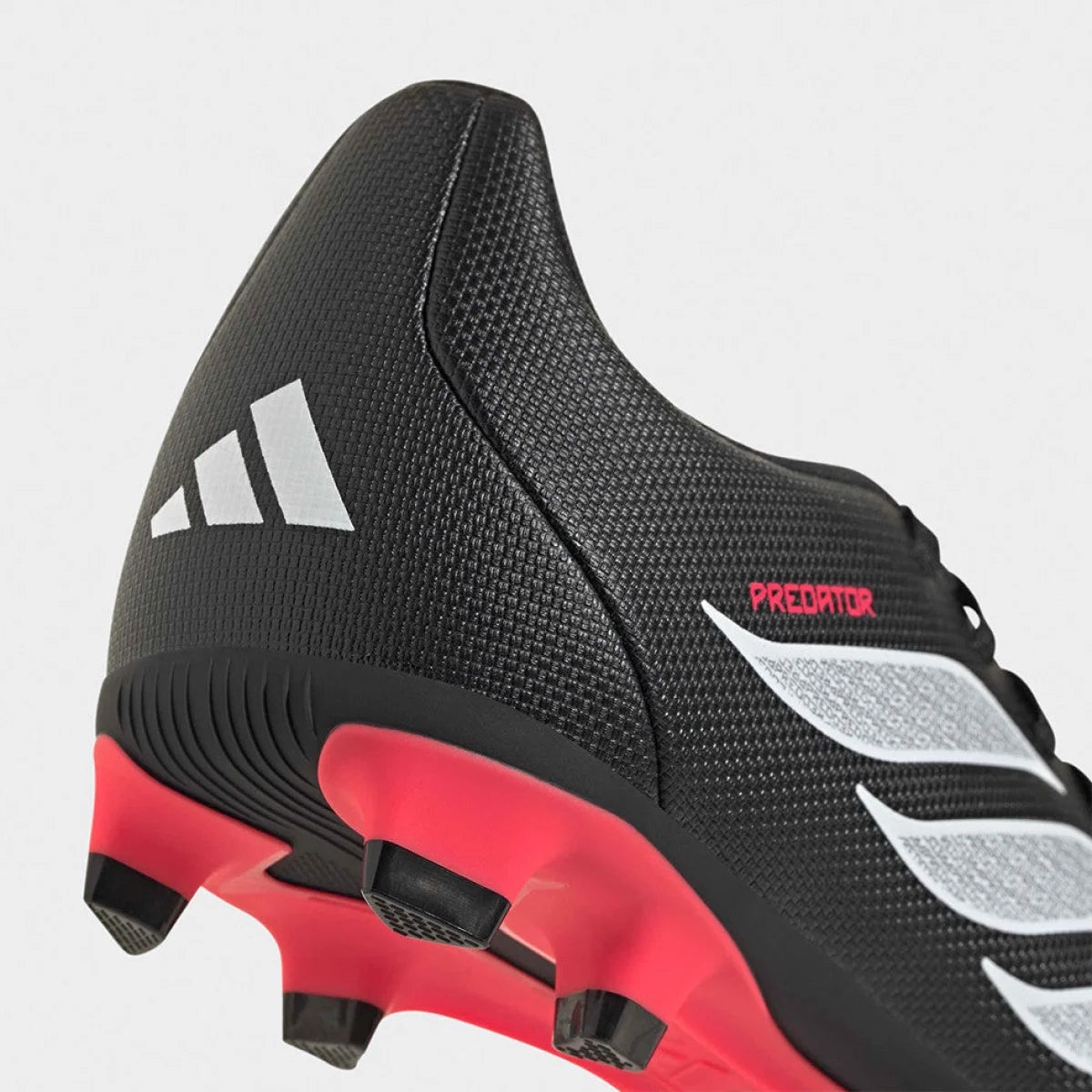 ADIDAS Kopačke PREDATOR CLUB FG/MG J - JS0371