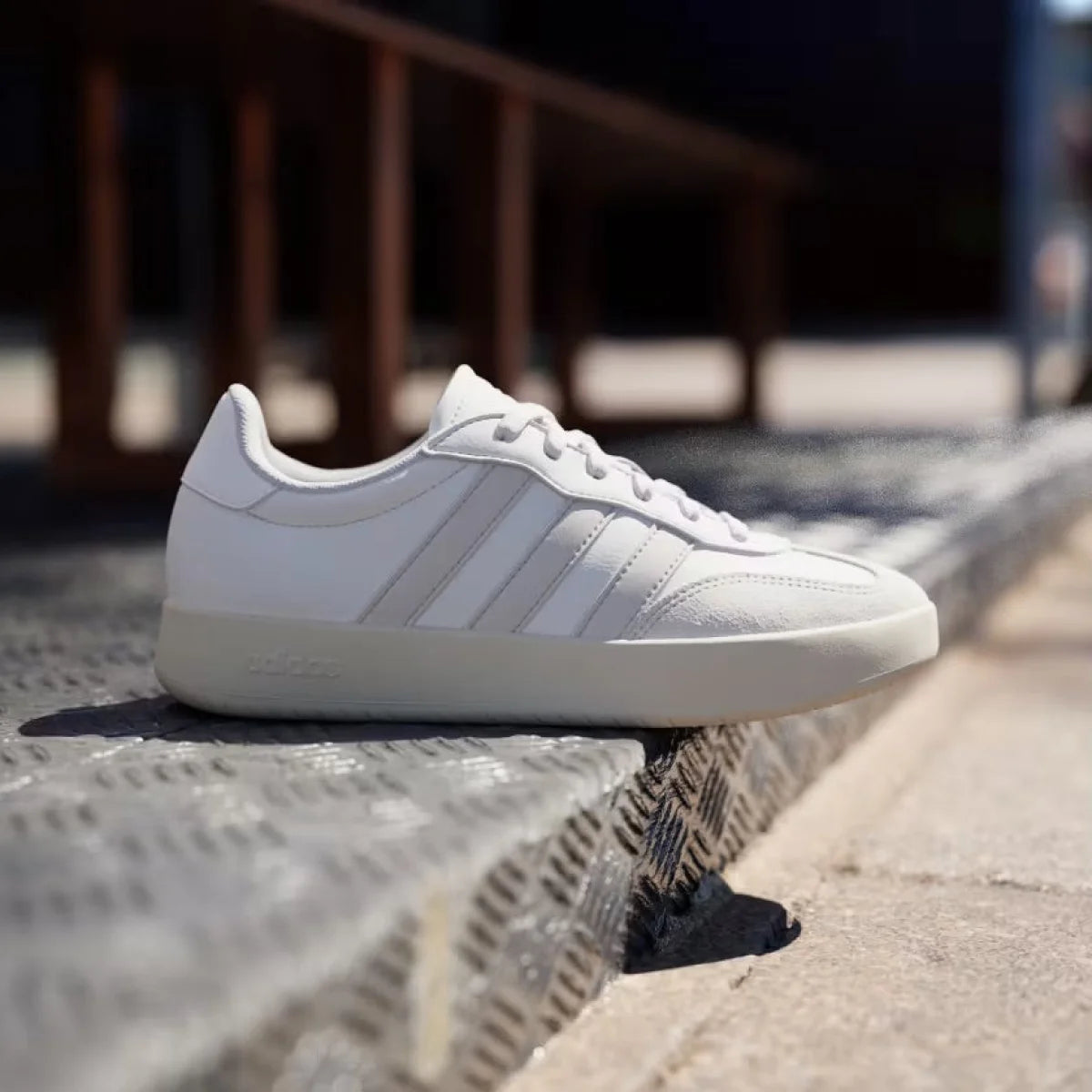 ADIDAS Patike BARREDA - JP5957