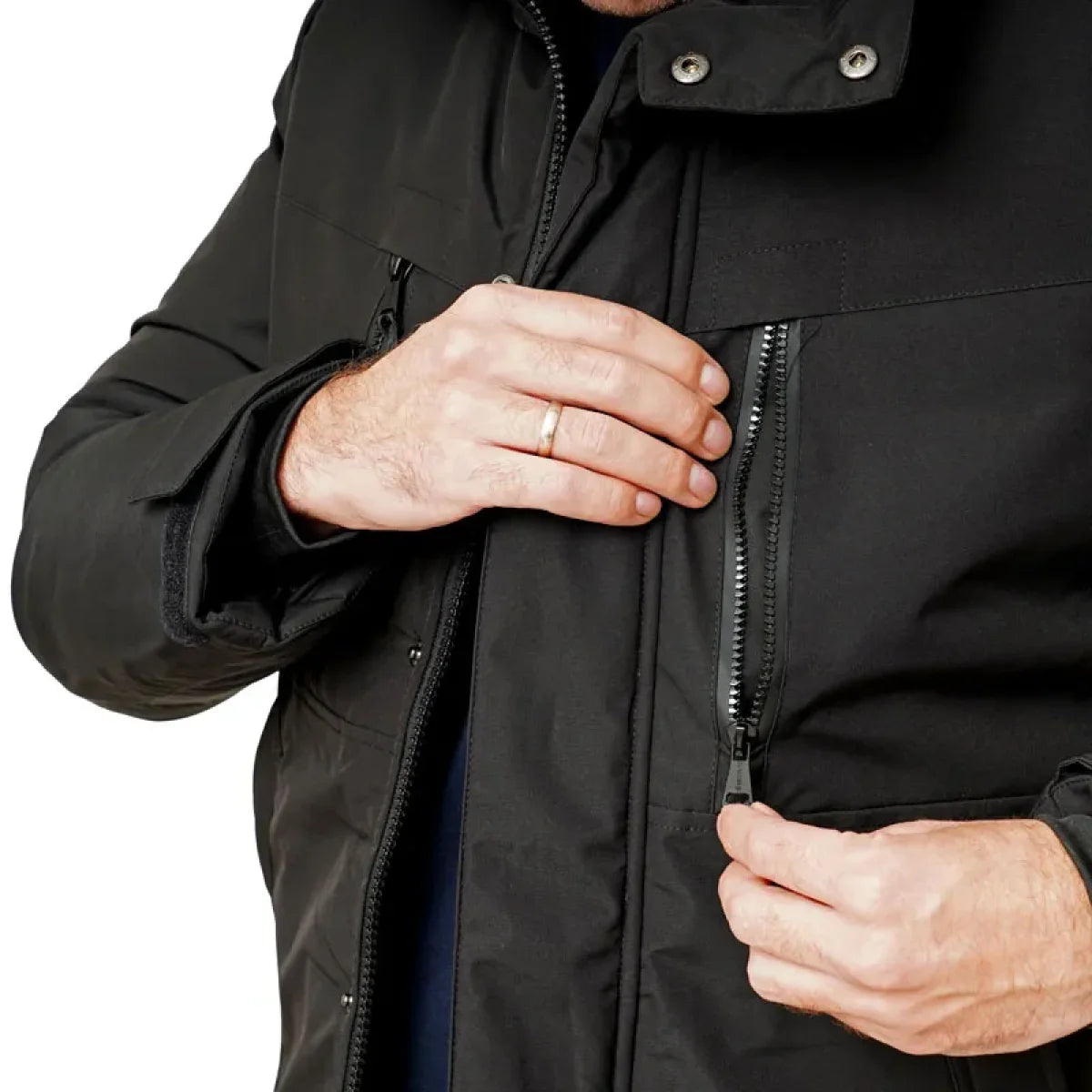 EASTBOUND Jakna SCUTUM - EBM303-BLK