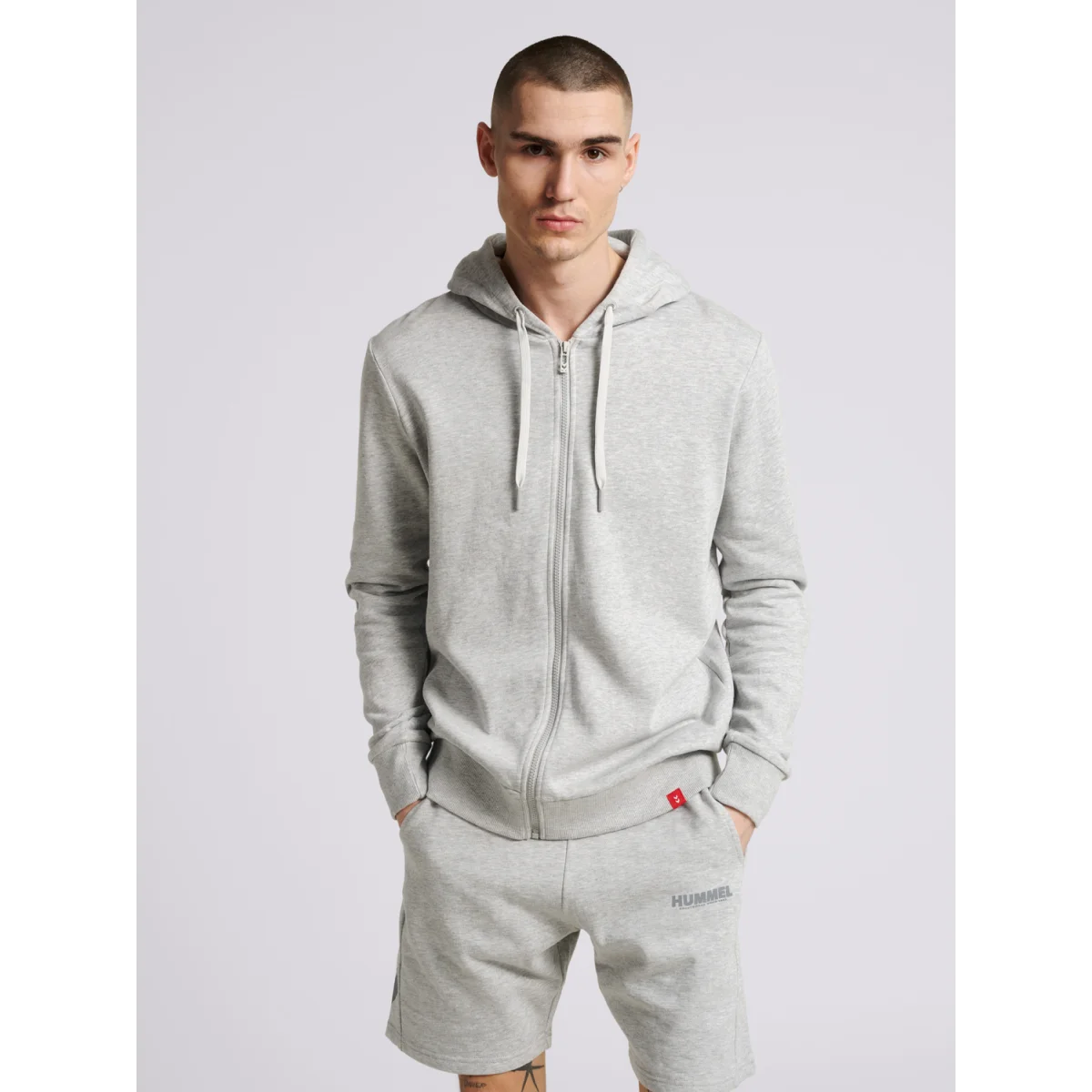 hummel Felpa Hmllegacy Plus - acquista su hummel Felpa Hmllegacy Plus - acquista su