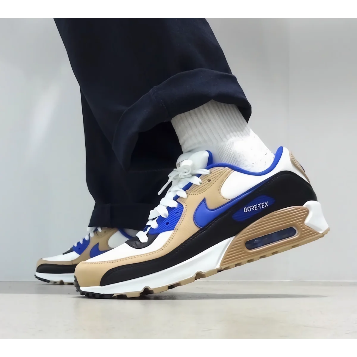 NIKE Patike AIR MAX 90 GORETEX - FD5810-100