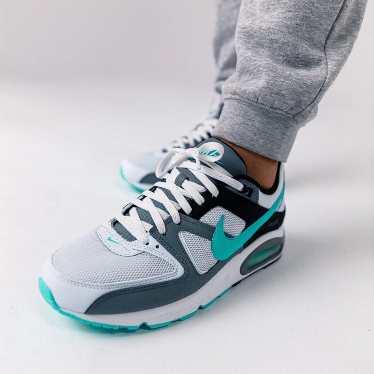 NIKE Patike AIR MAX COMMAND 629993 110