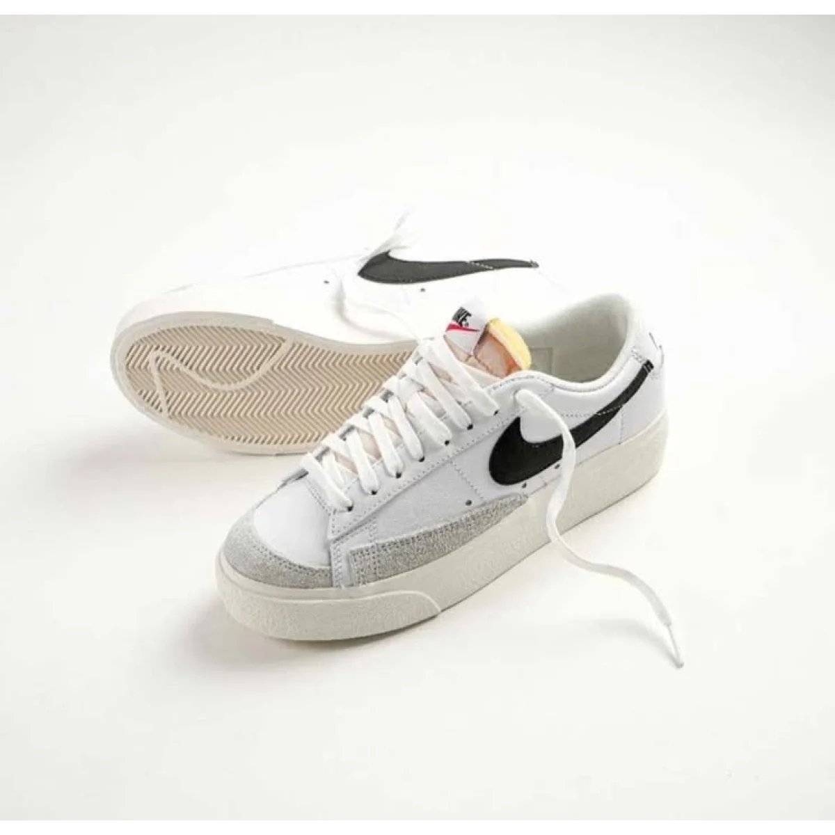 NIKE Patike BLAZER PLATFORM DJ0292 101