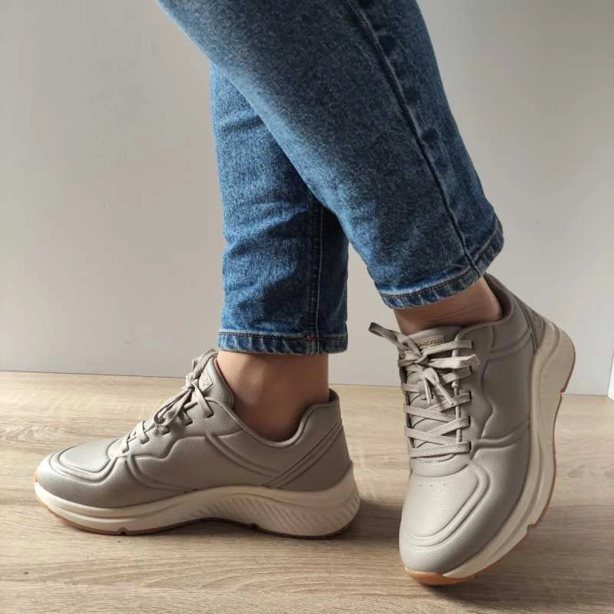 SKECHERS Patike ARCH COMFORT B SWEET - 117560-TPE